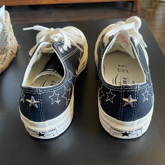 Converse Chuck 70 Stars Embroidered Shoes - Picture 7 of 8